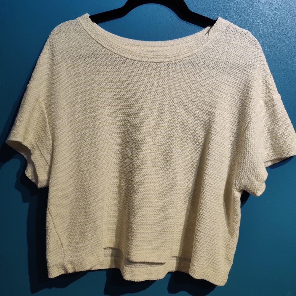 Textured, cream woman's short sleeve top, size Large from Madewell.